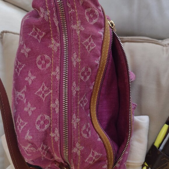 ๐๐๏ธCUTE Retired Rare Louis Vuitton Pink Denim Baggy PM๐๏ธ๐ - Picture 2 of 16